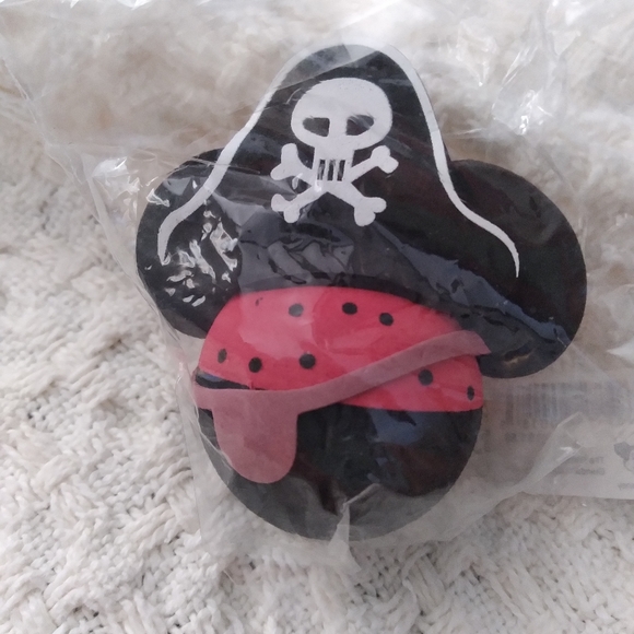 Disney Other - Vintage Disney Pirates of the Caribbean antenna topper